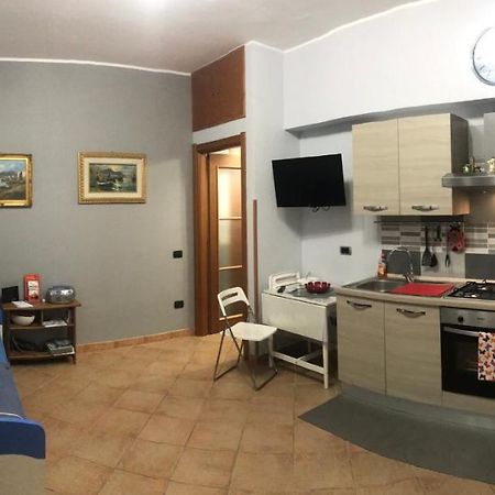 Casa Via Dei Fiorentini Наполи Екстериор снимка