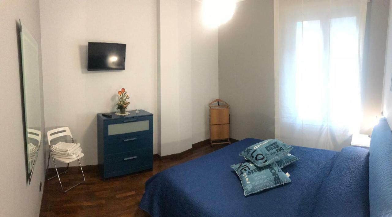 Casa Via Dei Fiorentini Наполи Екстериор снимка