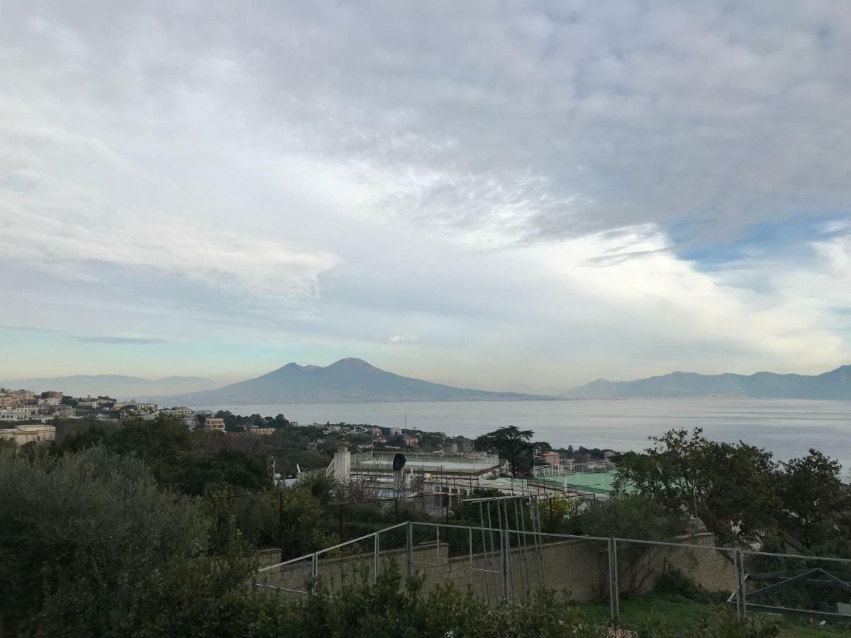 Casa Via Dei Fiorentini Наполи Екстериор снимка